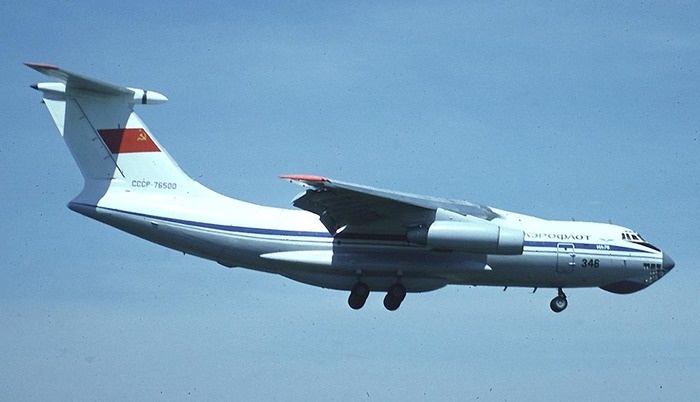Праобразом нового транспортного самолета был Ил-76