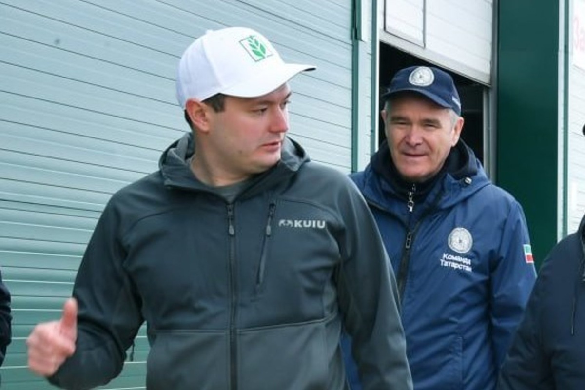    Раиль Давлеттьяров до 2022 года был акционером Рыбно-Слободского ХПП, которым владеет АО ХК «Чистополье» Альберта Хуснуллина (на фото). предоставлено пресс-службой раиса Татарстана