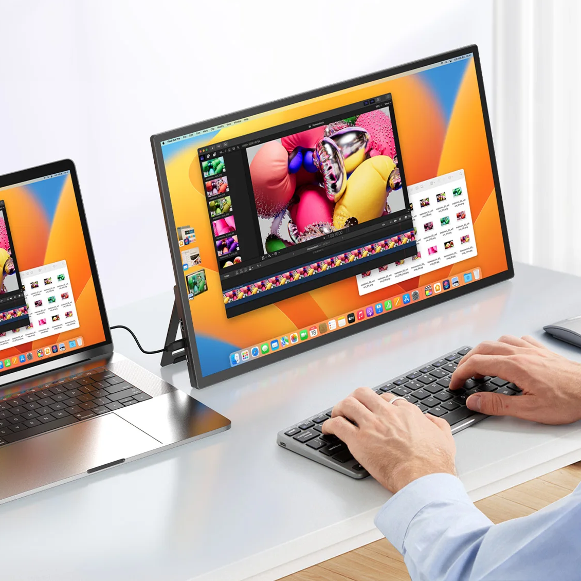 Портативный монитор с сенсорной панелью