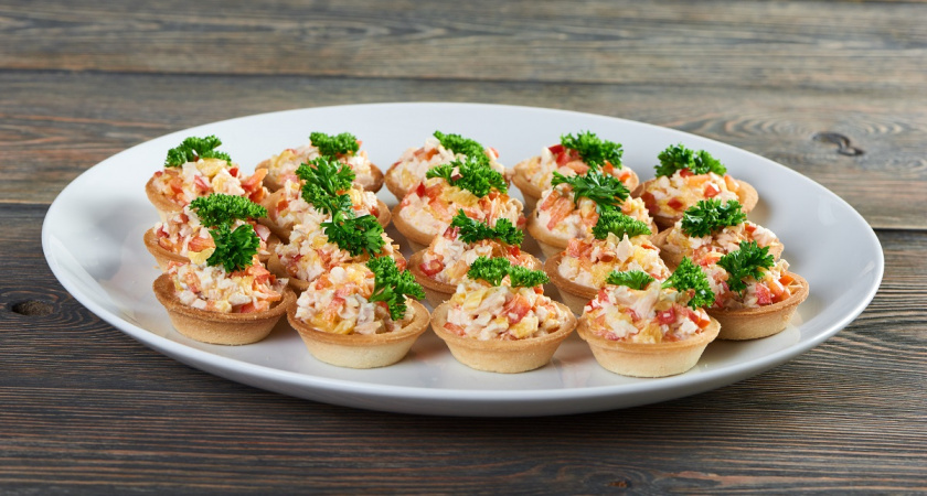    Приготовьте на Новый год вместо дорогущей икры — тарталетки с намазкой: всего 3 ингредиента и вкус нежнее масла