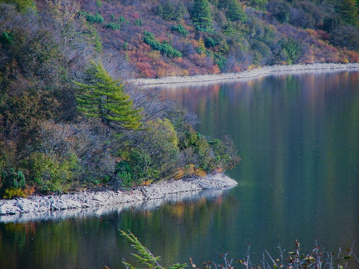 Техническое водохранилище Магаданской ТЭЦ. Осенние красоты. Фото автора.