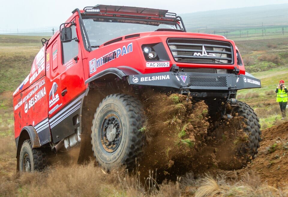    МАЗ-СПОРТавто может установить историческое достижениеМАЗ-СПОРТавто