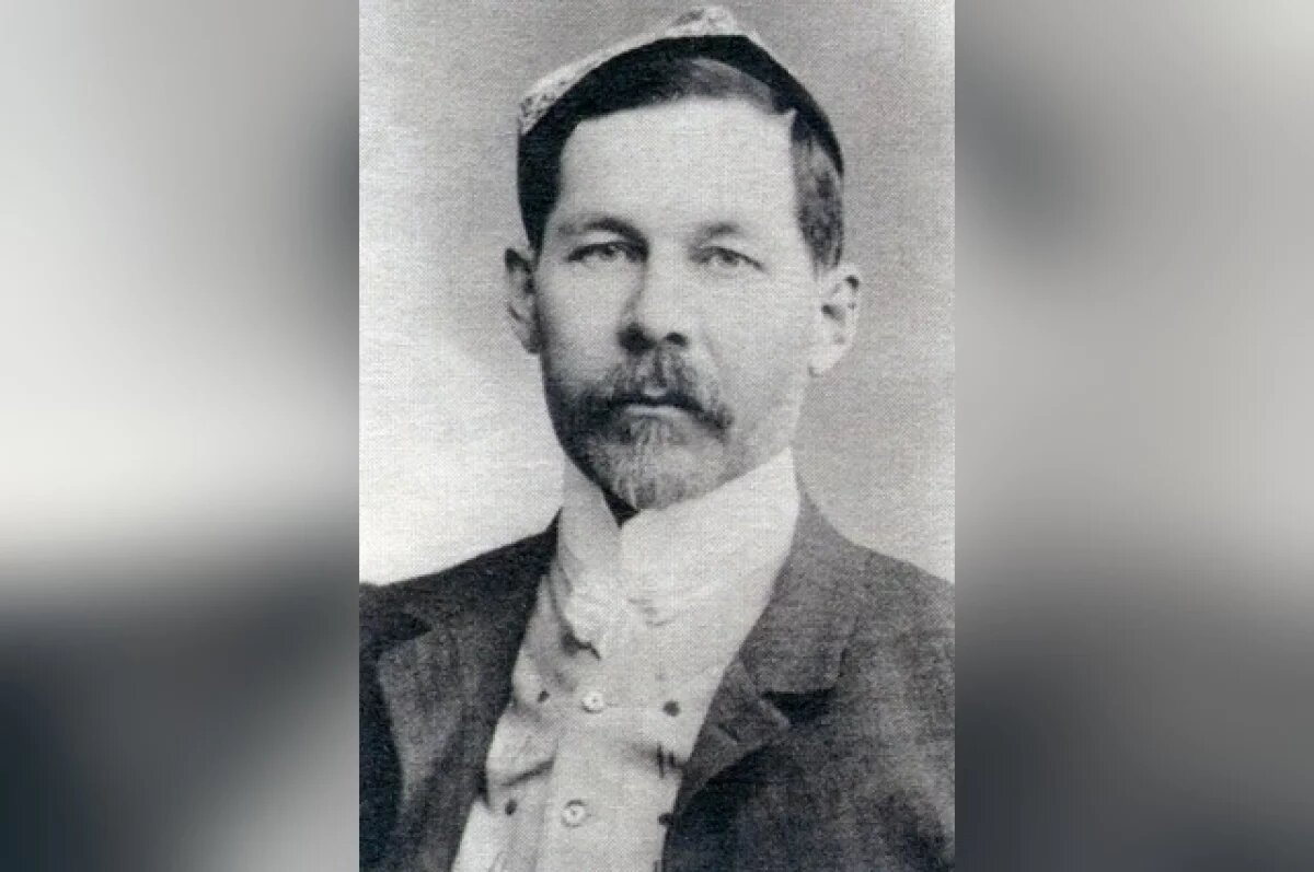    «Певец народной скорби».