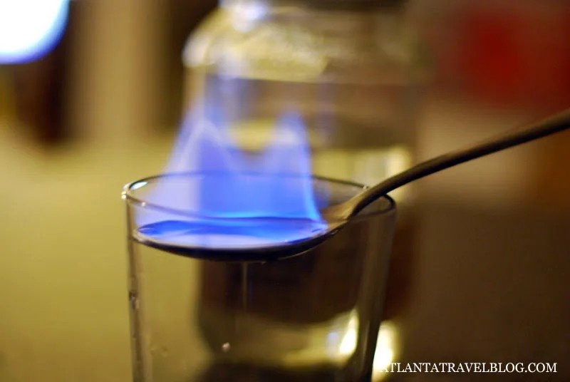 Как проверить качество самогона в домашних условиях Простые тесты на примеси, методы контроля крепости.