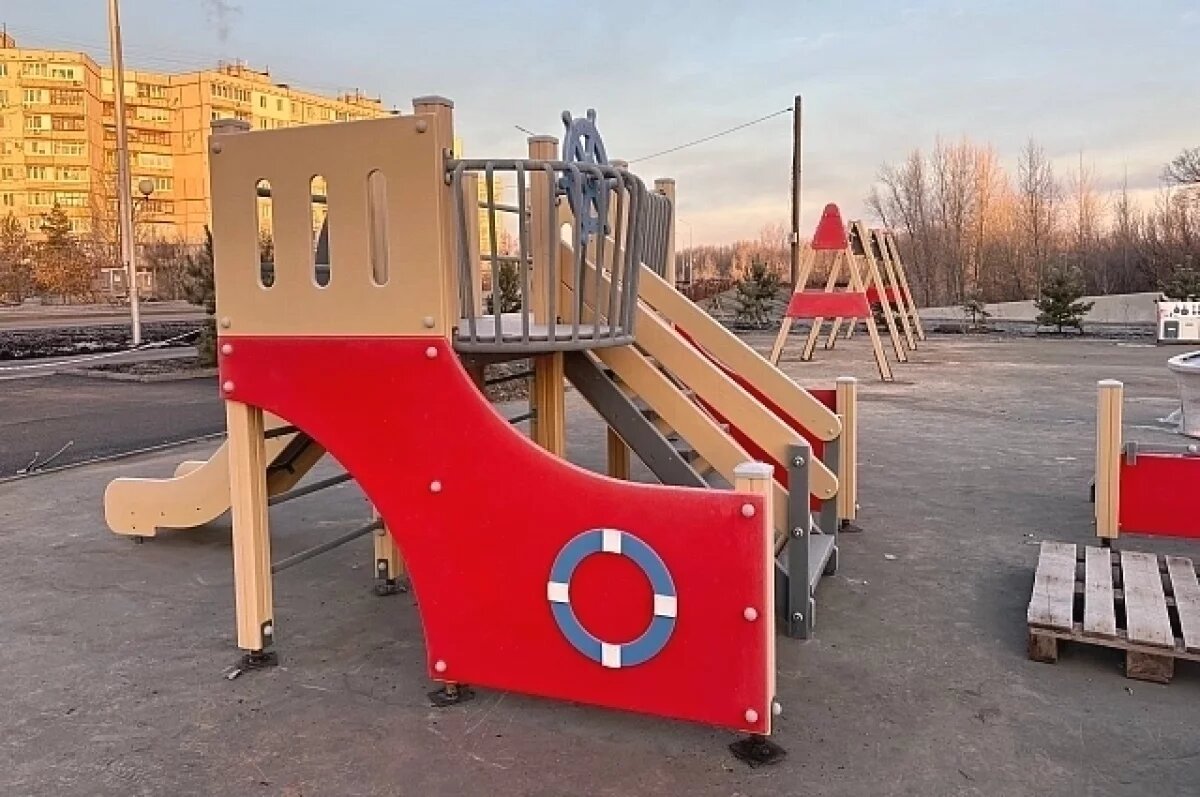    В Уфе на набережной откроют новую детскую площадку с 20 игровыми элементами