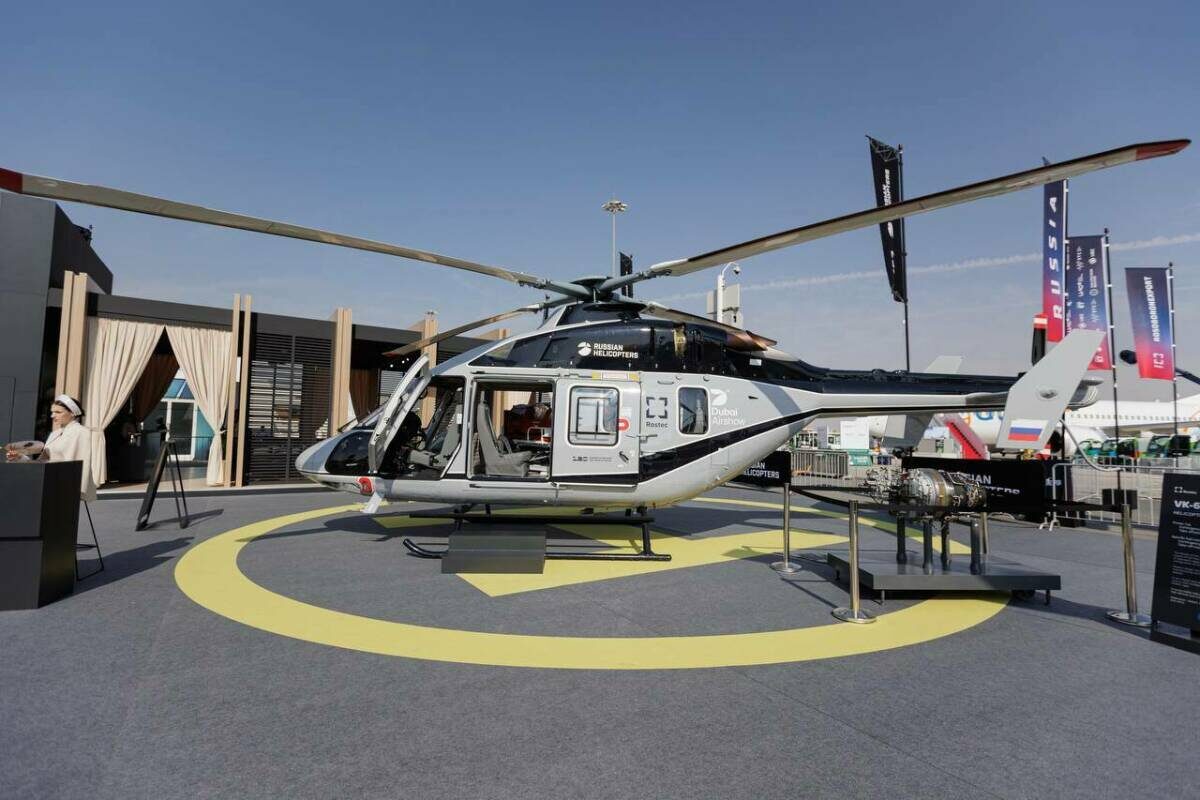 Модернизированный «Ансат» отличают увеличенная дальность полета – до 800 километров с дополнительным топливным бакомФото: пресс-служба холдинга «Вертолеты России»