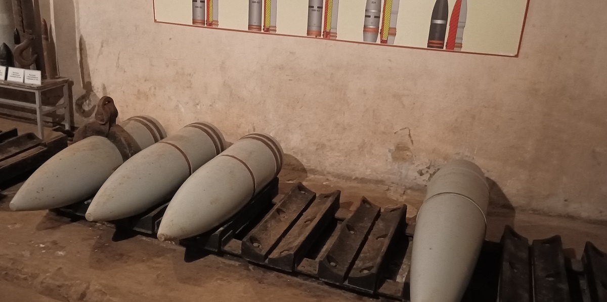 Да, такими "пульками" в "русскую рулетку" не сыграешь...