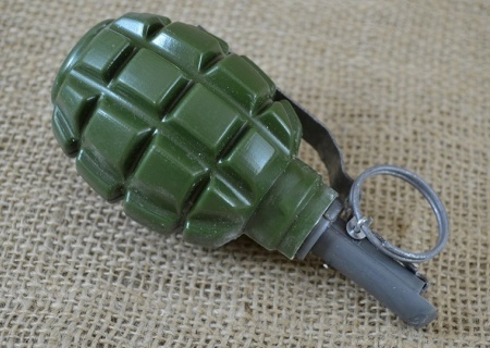    В Киеве мужчина «рассчитался» гранатой в магазине