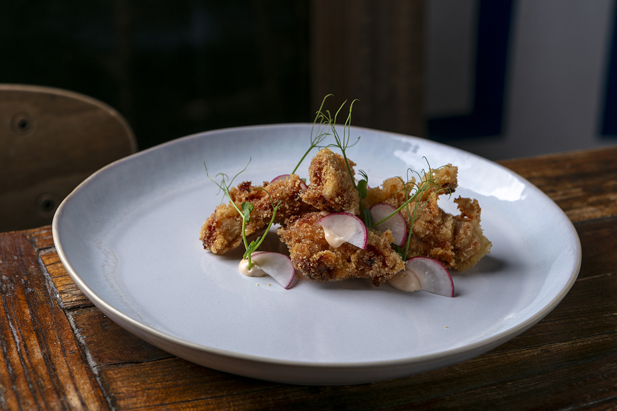 Molon Lave📷Кунели коккинисто