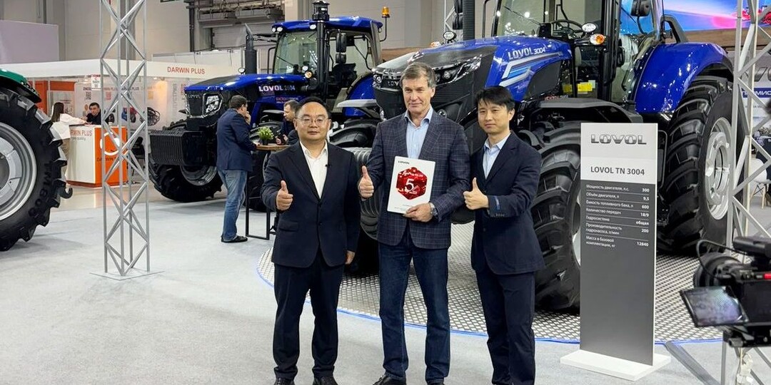 Поздравили с пятилетием сотрудничества