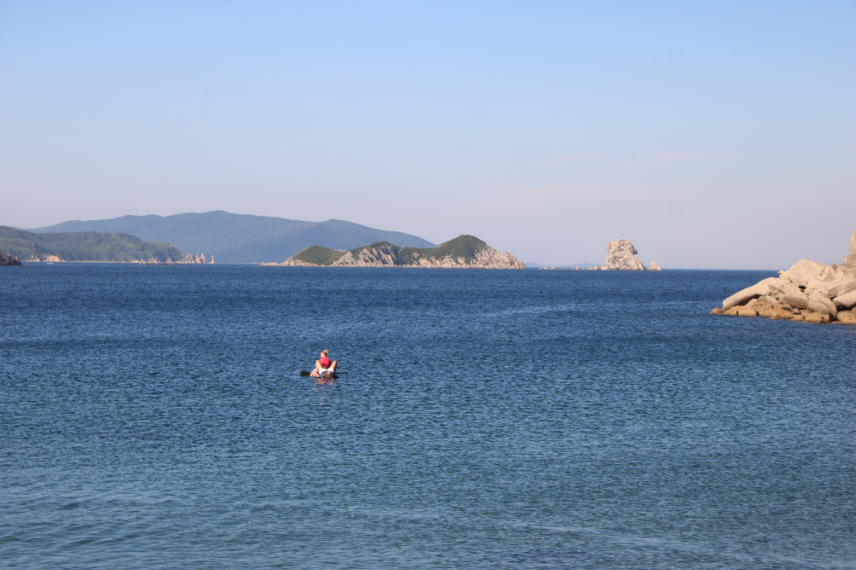 Берега и острова юго-востока Приморья.