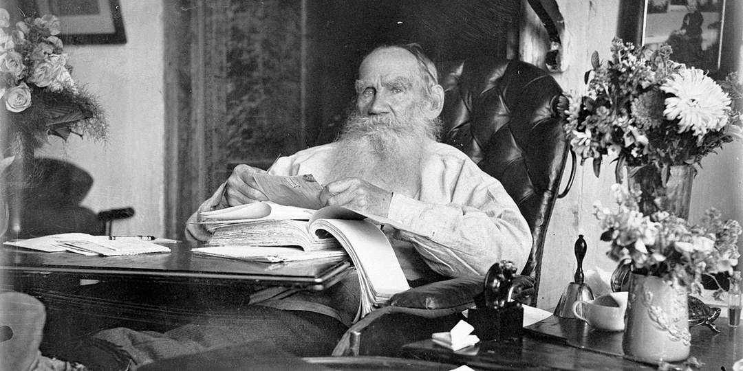 Лев Толстой верил в жизнь после земной жизни и в бесконечную цепь воплощений