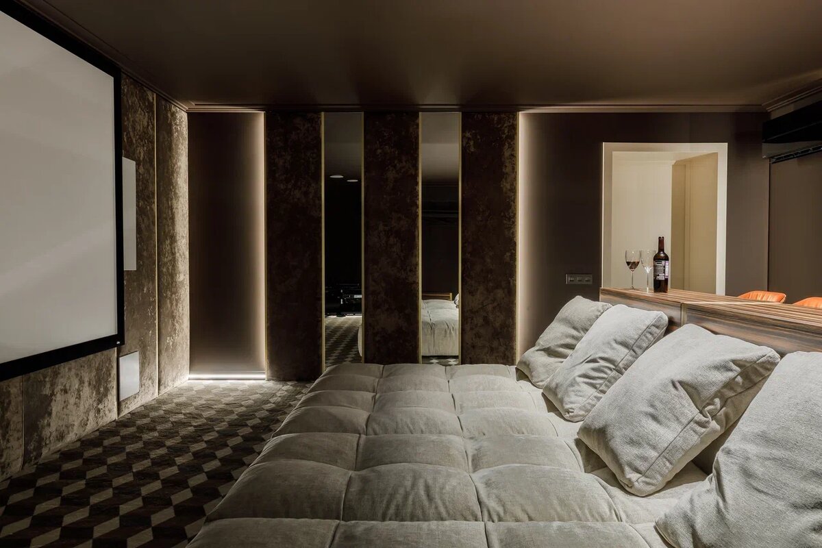 Когда дома хочется выдохнуть, а вместо этого голова «гудит», дело часто не в усталости — а в самом пространстве. Интерьер реально влияет на мозг, уровень тревожности и способность концентрироваться. Именно это изучает нейродизайн.