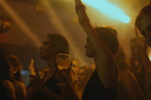 Фотограф: Isabella Mendes: https://www.pexels.com/ru-ru/photo/11286642/