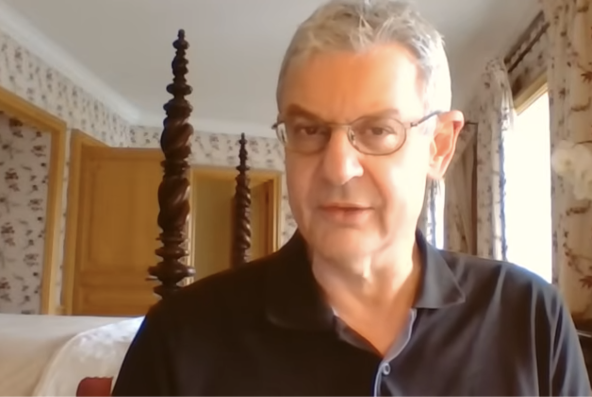 Фигура крйне неоднозначная.