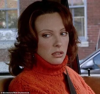 Никто не подумал бы, что шикарные вьющиеся волосы Тонни Коллет (матери Коула)