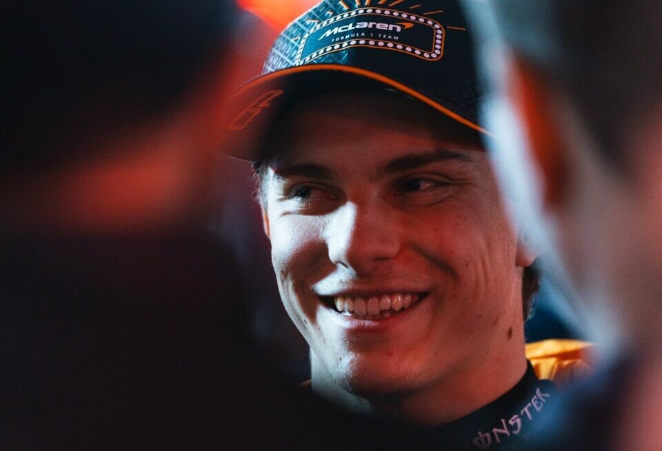    Оскар Пиастри прокомментировал репост цитаты ЭкклстоунаMcLaren