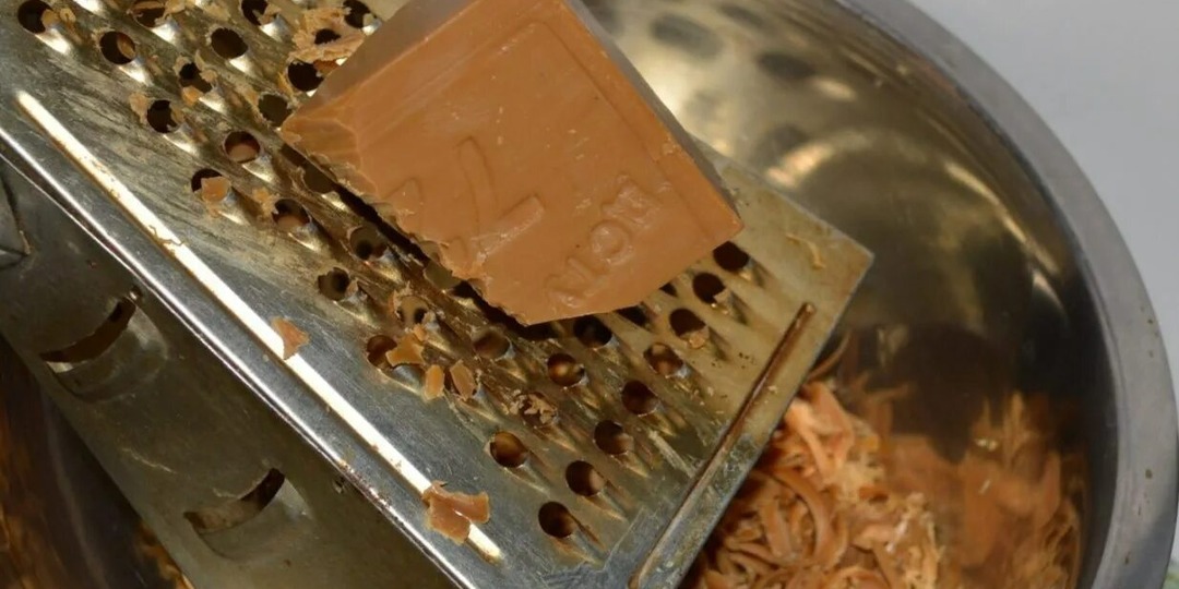 Один раз сделал и забыл про проблему сырых дров: «дедовский» рецепт розжига, который работает безотказно