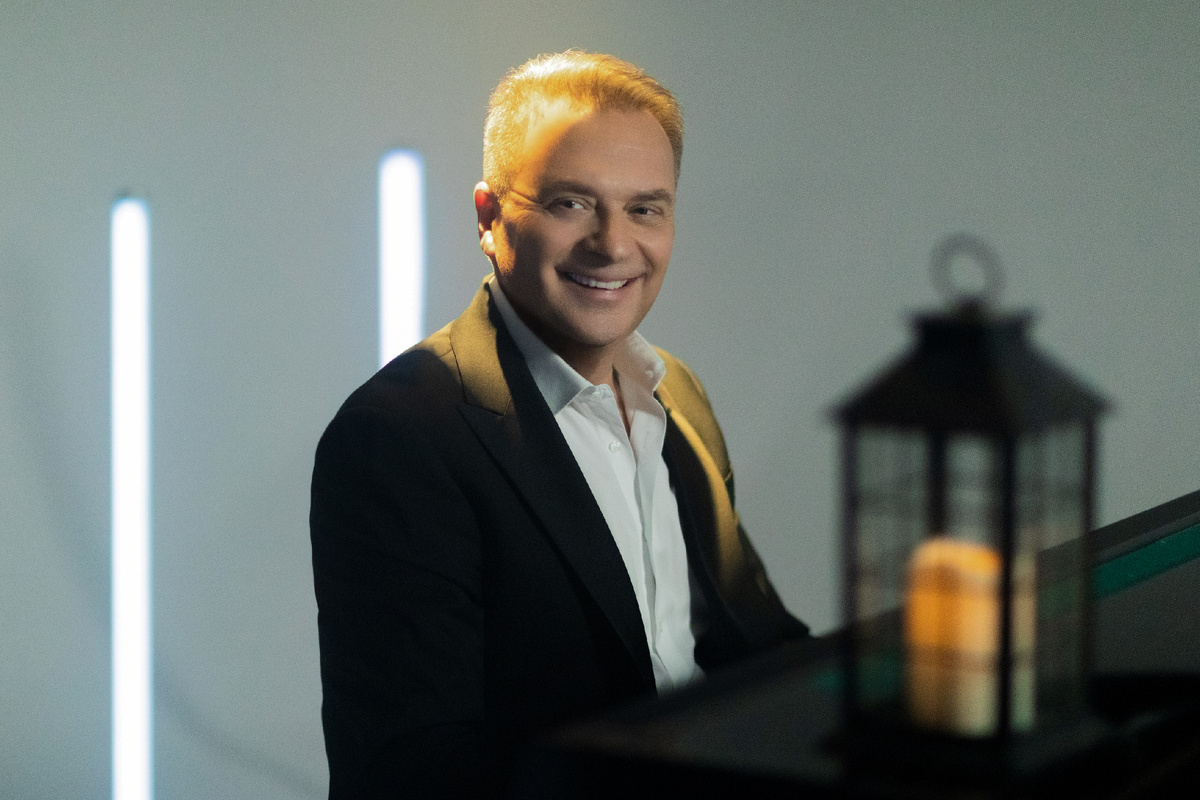 Александр Добронравов, певец и композитор, фото Марина Захарова