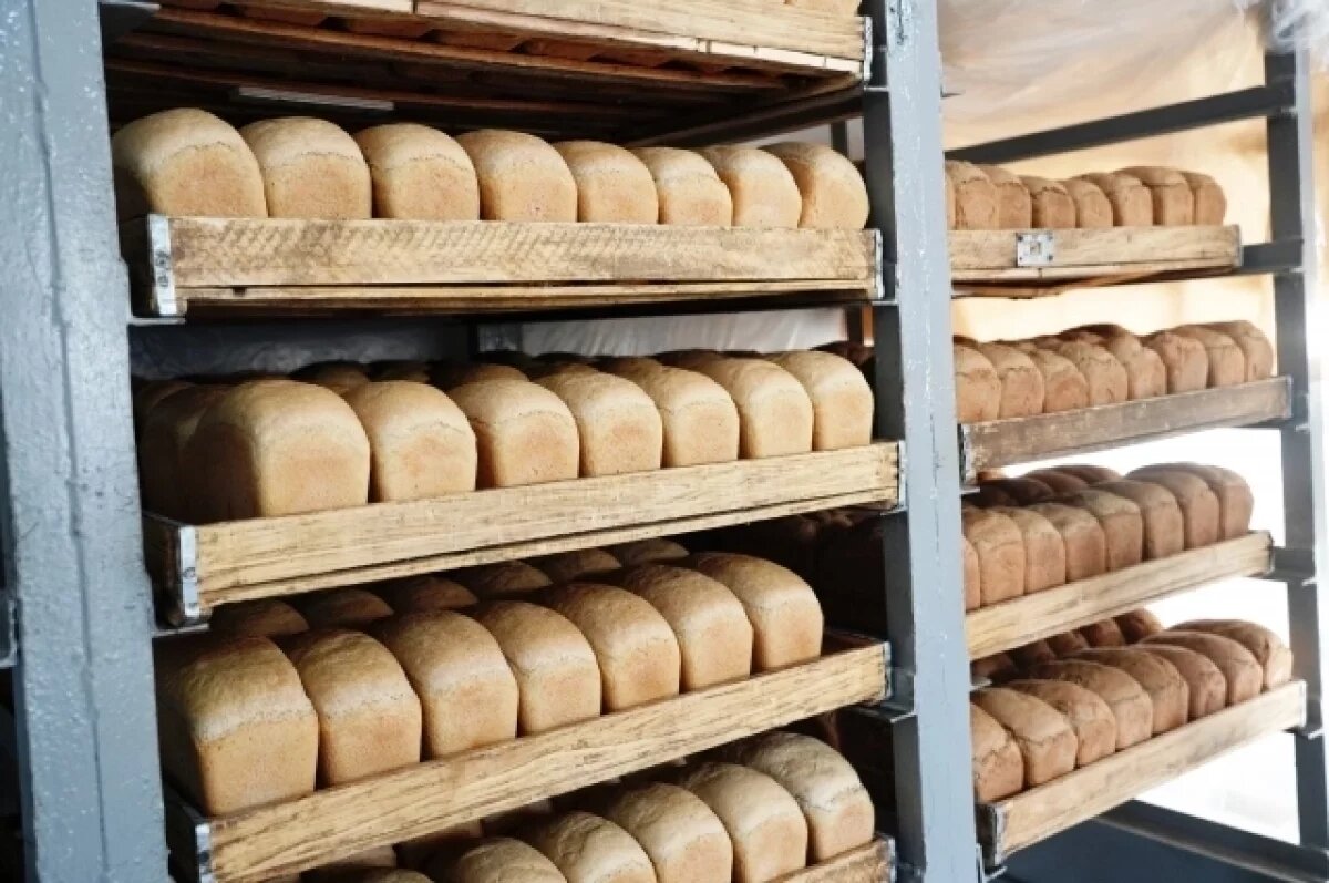    В новоульяновской колонии выпекают более 500 буханок хлеба в день