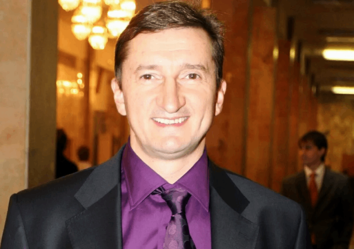 Александр Лыков