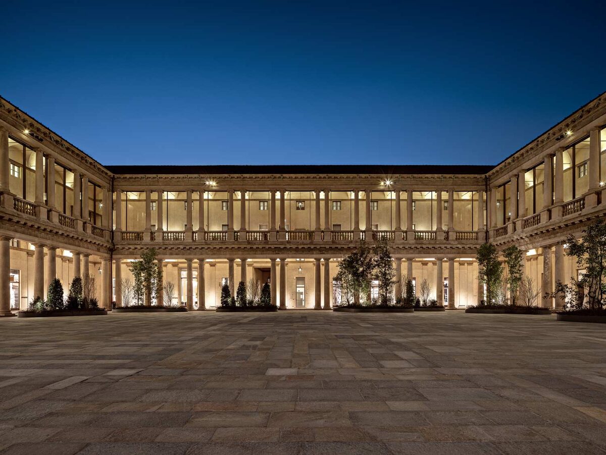 Отель Portrait Milano