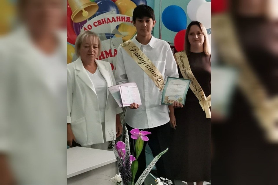    В этом году Халмат окончил школу и поступил в колледж. Фото: предоставлено «КП»