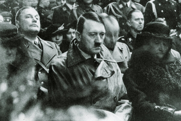 Закат в Бункере: последние 10 дней Адольфа Гитлера