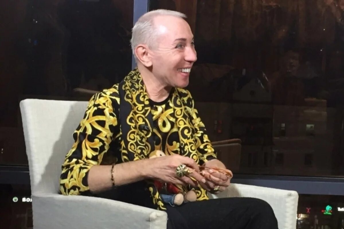    Приставы взыскивают с пародиста Александра Пескова свыше 13,6 млн рублей