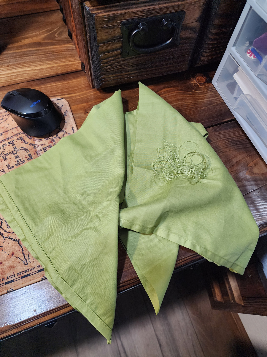 Обрезки производства)) Из них можно сшить простынь в кроватку кукле дочке)