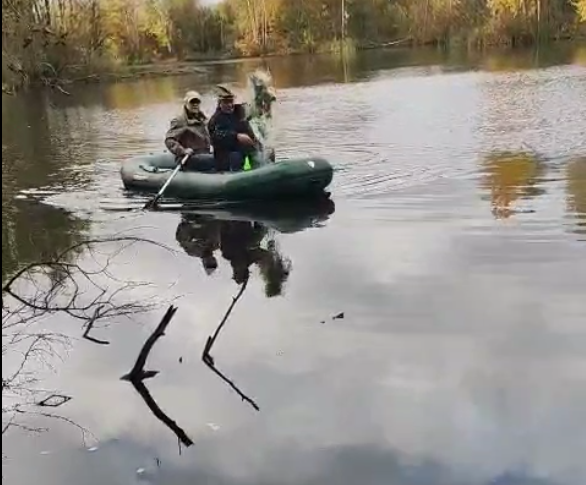 Не люблю я чиновников... и рыболовных тоже)