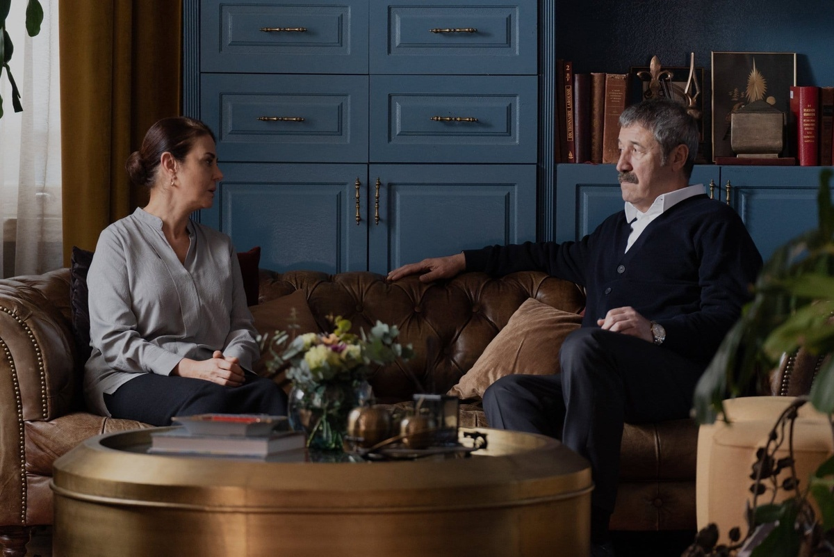 Кадр из сериала "Спрячь меня"