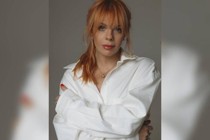 Обложка © Instagram (признан экстремистской организацией и запрещён на территории Российской Федерации) / @100tskaya