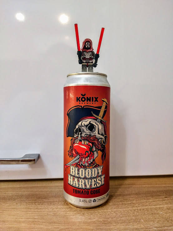 Bloody Harvest в переводе с английского - кровавая жатва. Для томатки подходящее название)))