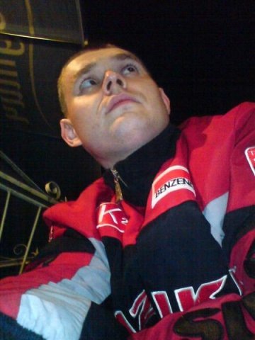 Жена требует половину дома и квартиру деда — а мне главное ребёнок. Дом строил я, деньги откладывал я, а она считает, что всё ей, как быть?