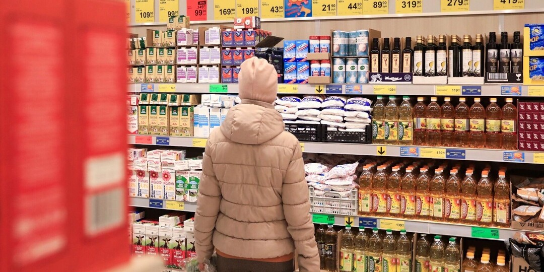 Вопрос дня: что делать с накоплениями — потратить или оставить на «черный» 2026 год?