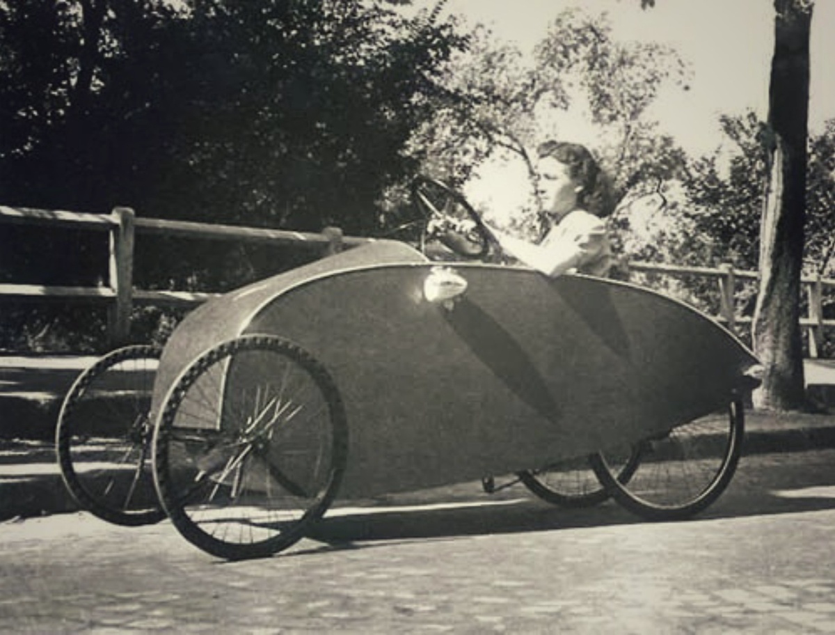 Веломобиль, ретро фотография