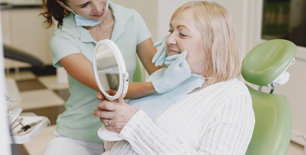 Восстановление всех зубов: All-on-4 и All-on-6 в стоматологии «Дант»