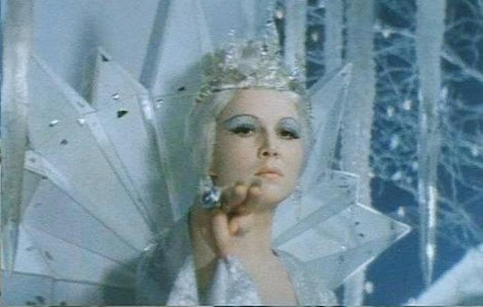 Надежда Репина в фильме "Честное волшебное"