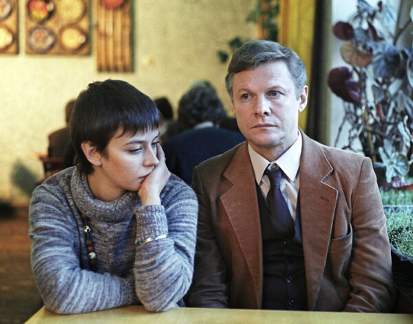 "Зимняя вишня": что осталось за кадром