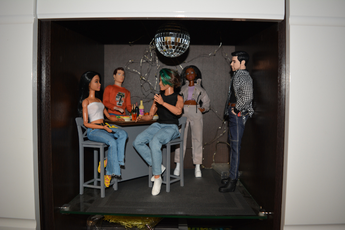 Полка-бар. Так себе заведение, сразу скажу 😁