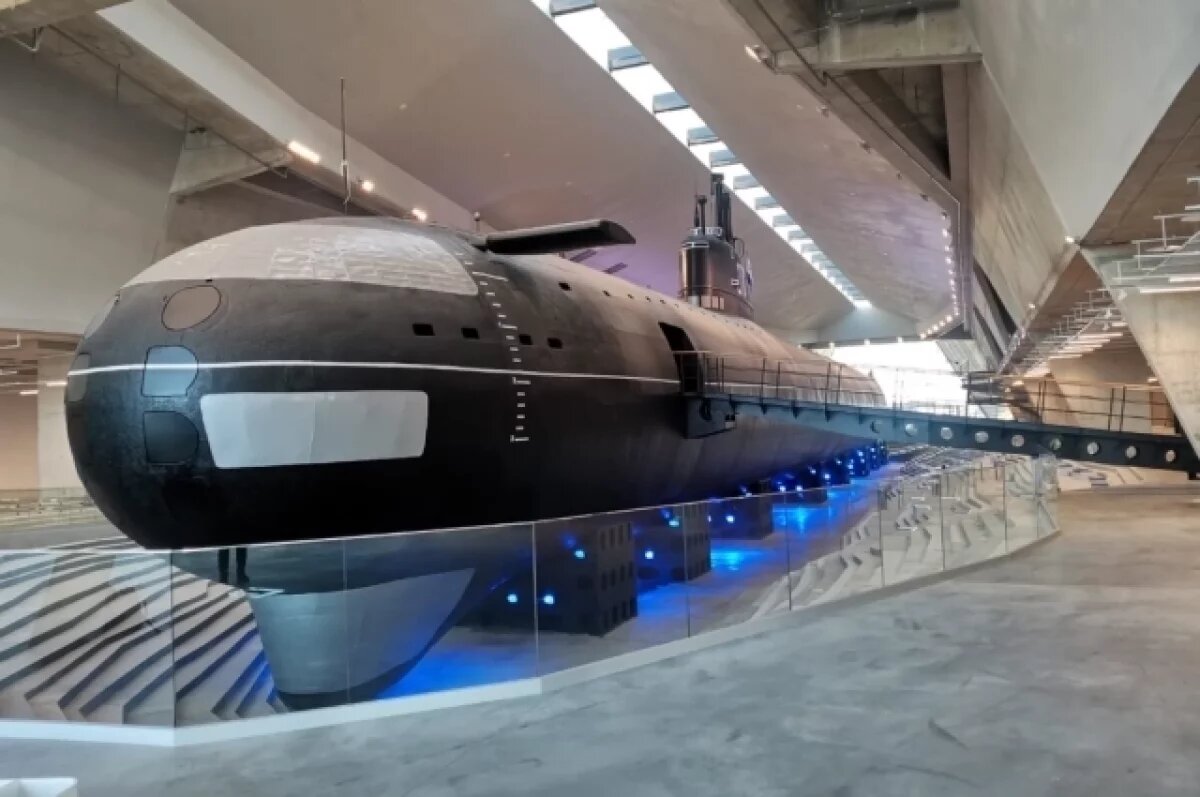    Первая советская атомная подводная лодка «Ленинский комсомол» – это памятник мужеству моряков и величию инженерной мысли.