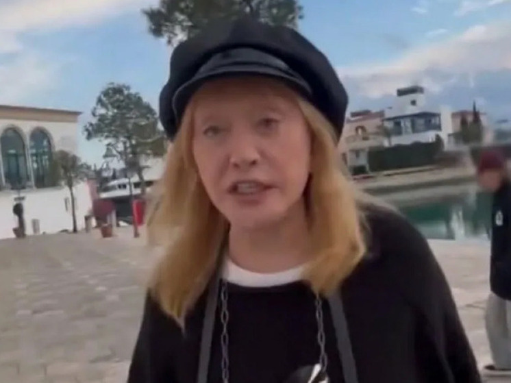     Скриншот: YouTube