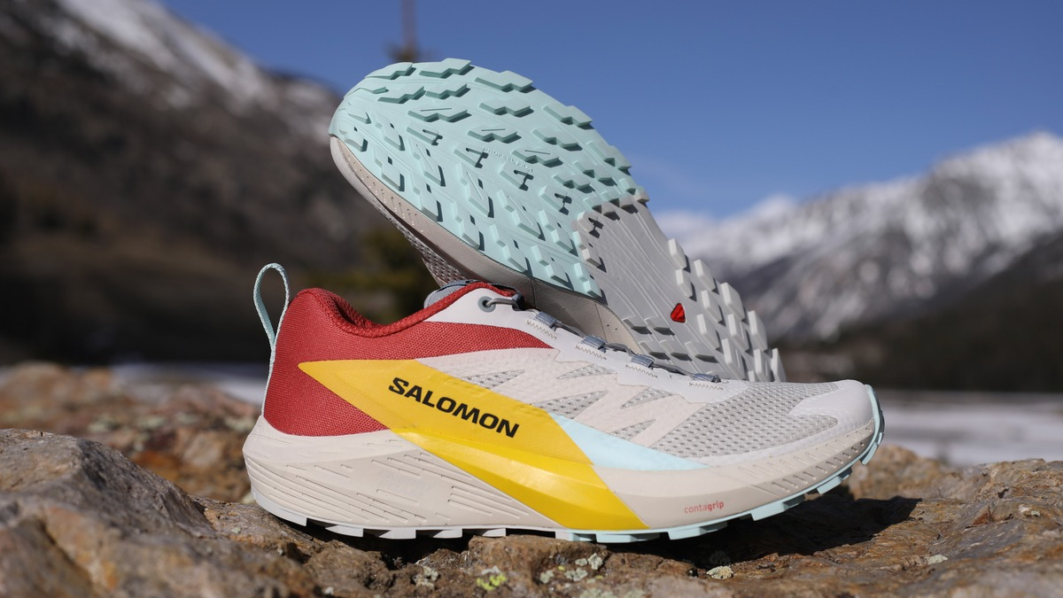 Трейловые кроссовки Salomon Sense Ride 5 cо средним протектором
