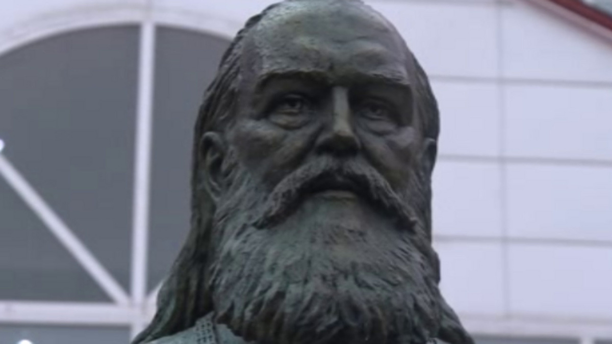    Памятник святителю Луке Крымскому открыли в Курске