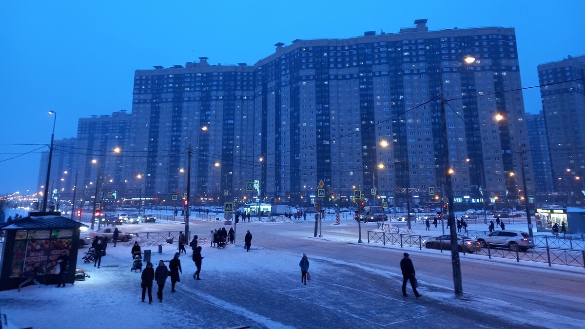     Автор: Евгений Богучарский