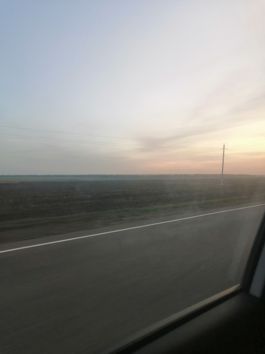 Выехали из Приморско Ахтарска.