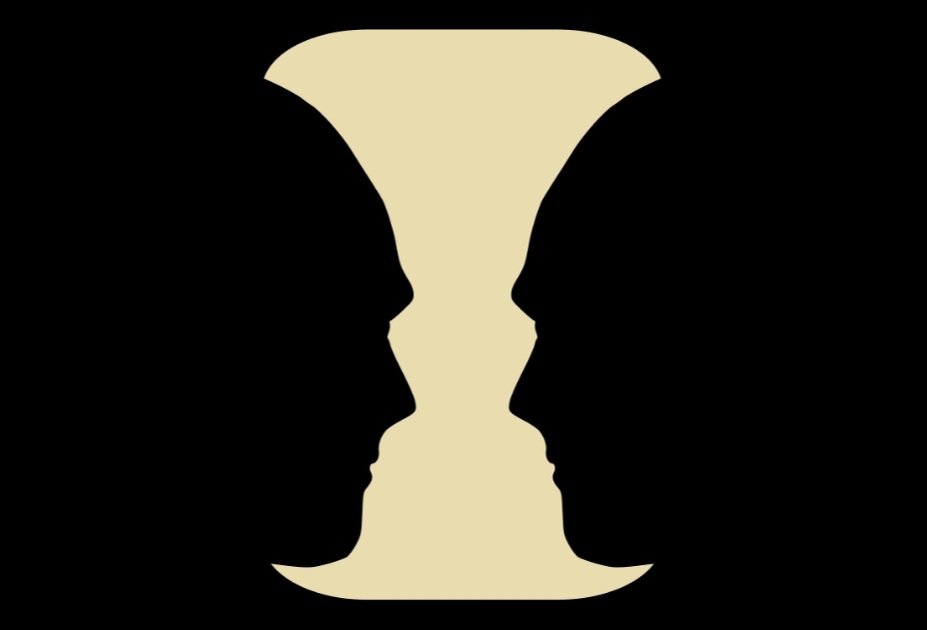 Иллюзия «ваза Рубина». На картинке можно увидеть либо светлую вазу в центре, либо тёмные профили двух людей, смотрящих друг на друга, но не оба изображения одновременно