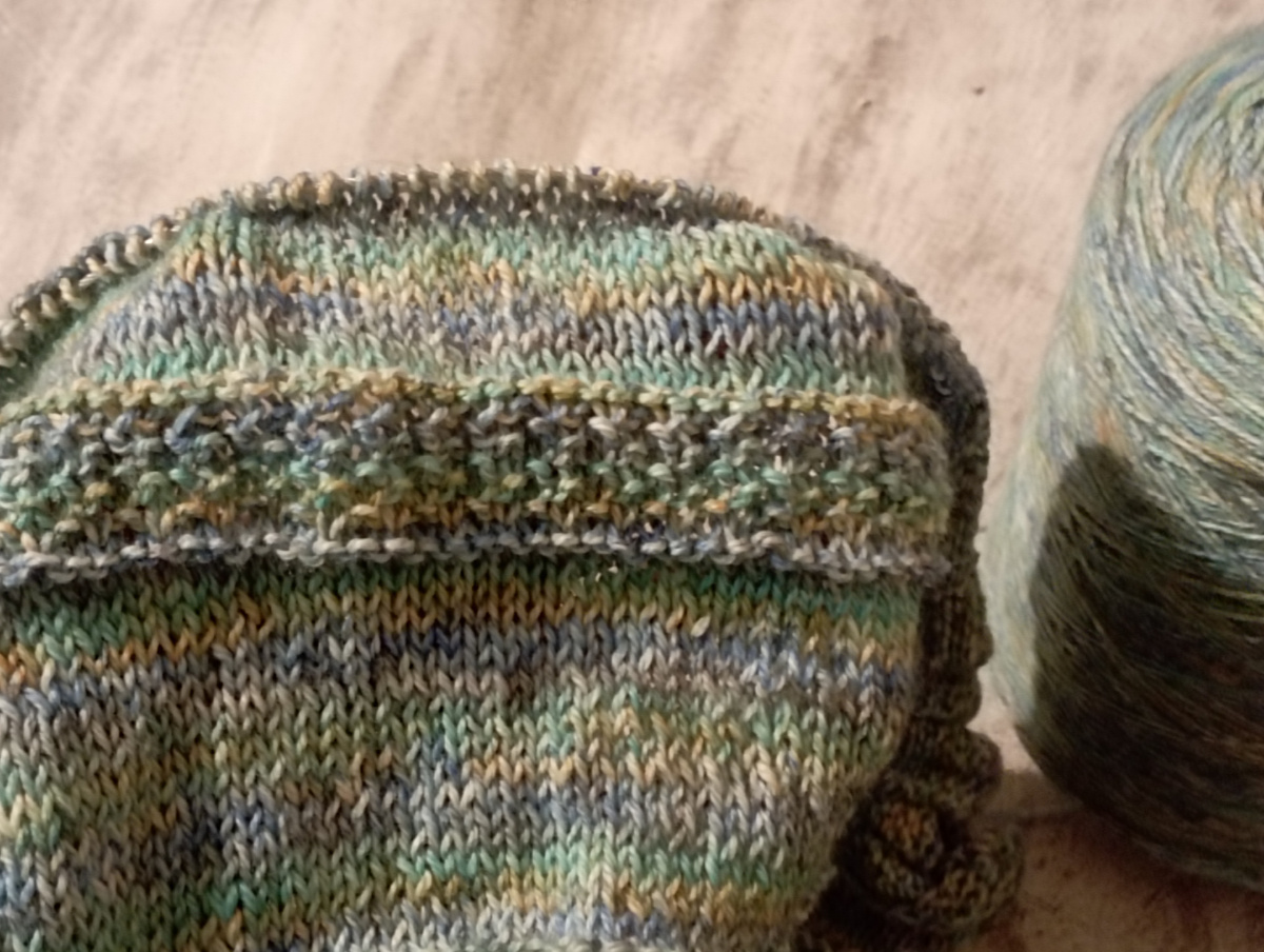 Да, совсем не голубая!