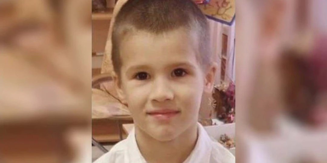 5-летний мальчик пропал на детской площадке в Петербурге